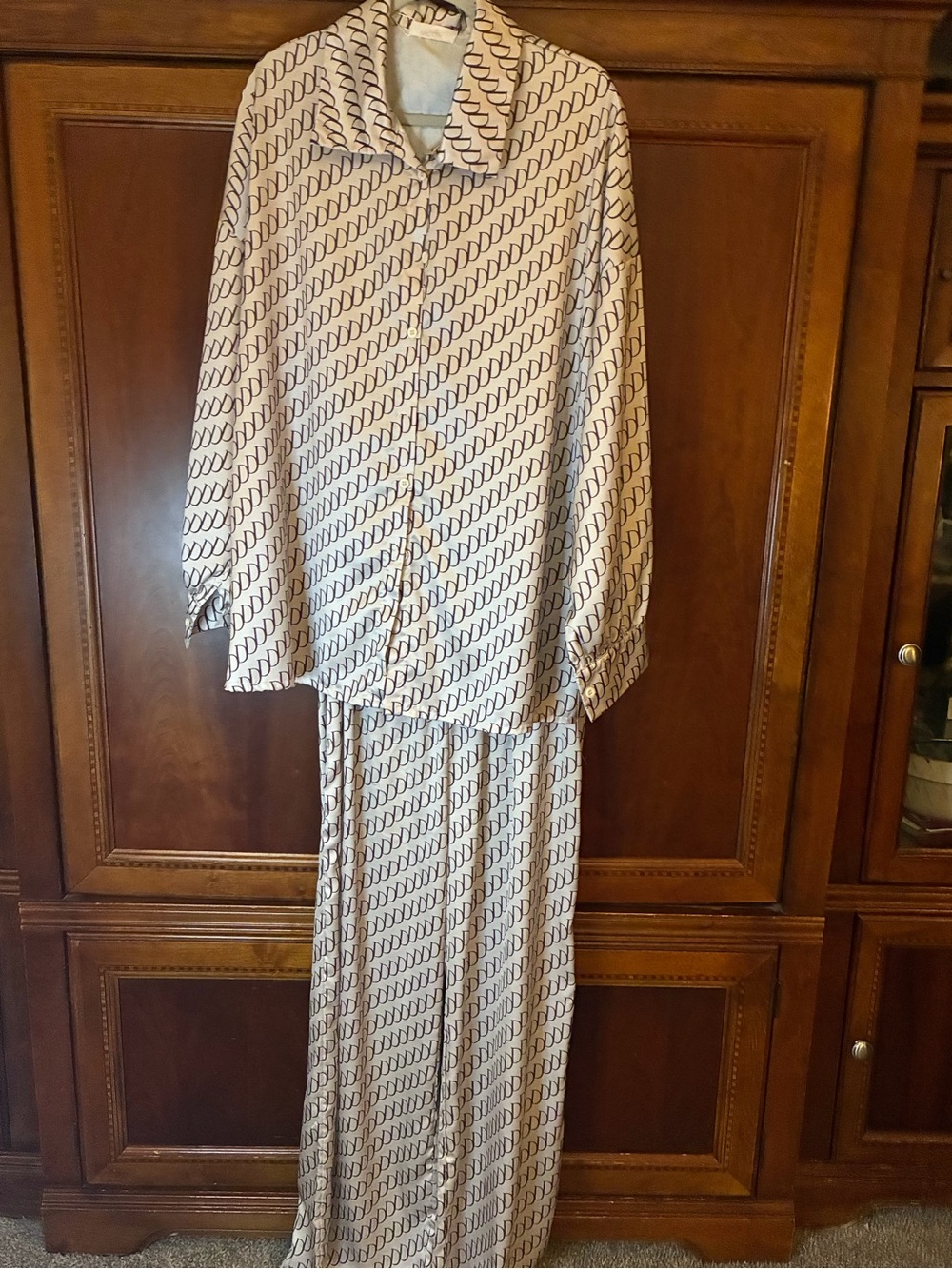 Two-Piece Light Cream/Black Printed Long Pajama Set with Button-Front Top
